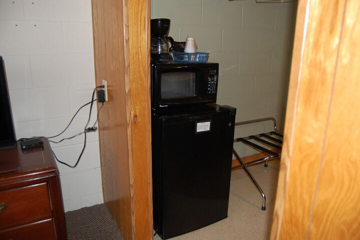 Breakfast/Coffee Service 15 of 23