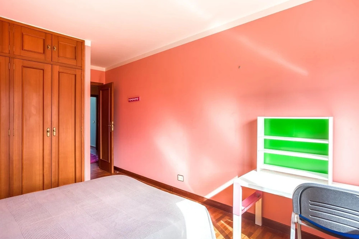 Cosy Holiday Home in Santa Cruz Near Seabeach