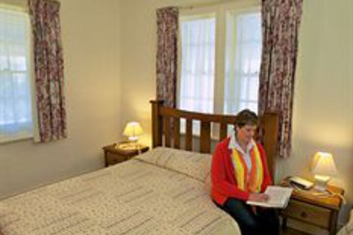 Room 7 of 17