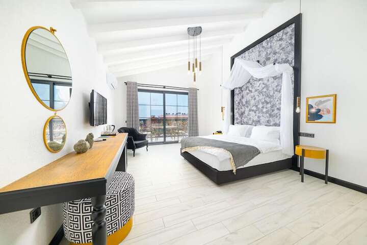 Room 49 of 88