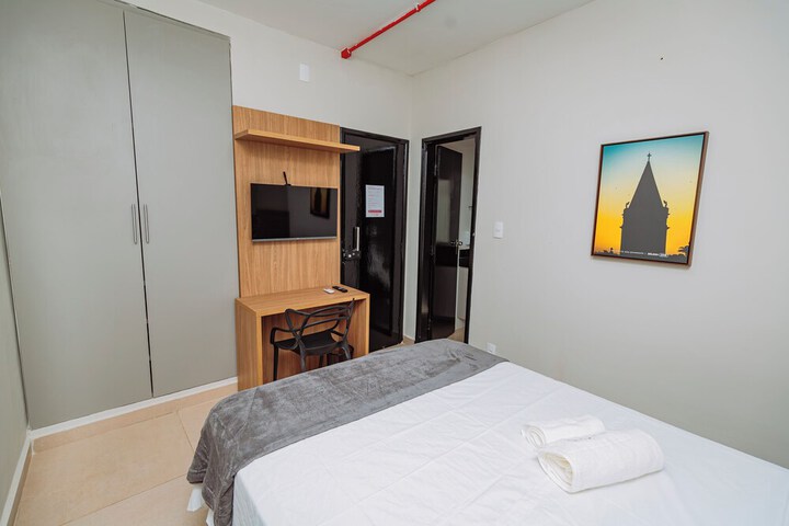 Room 11 of 36