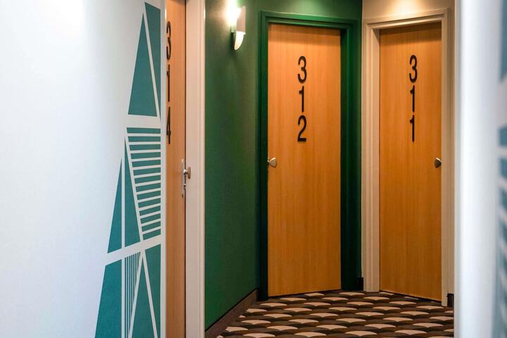 Hotel Interior 20 of 42