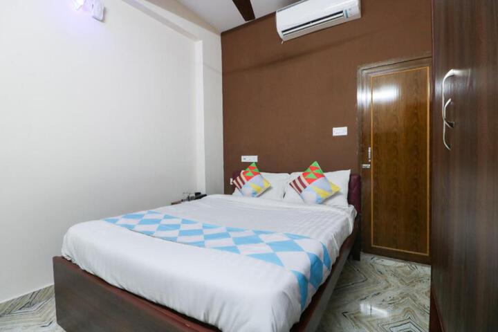 Hotel O Adri Hotels
