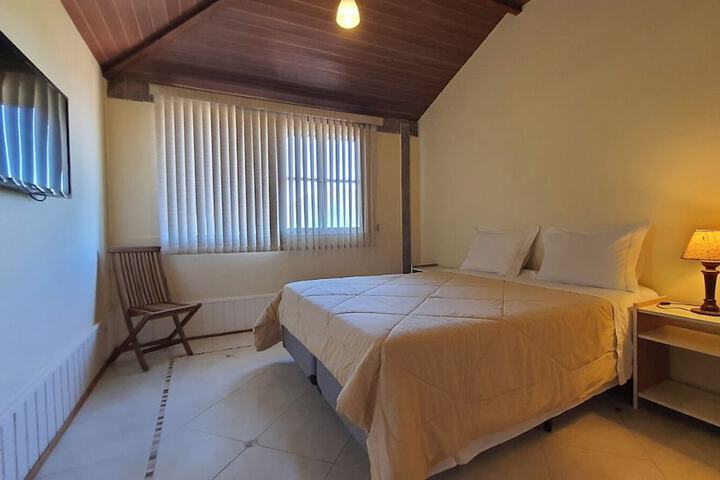 Room 16 of 61