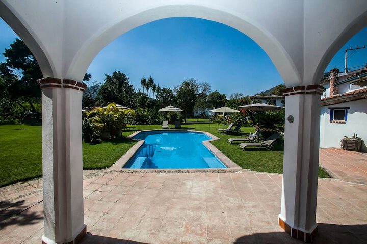 Pool 85 of 120