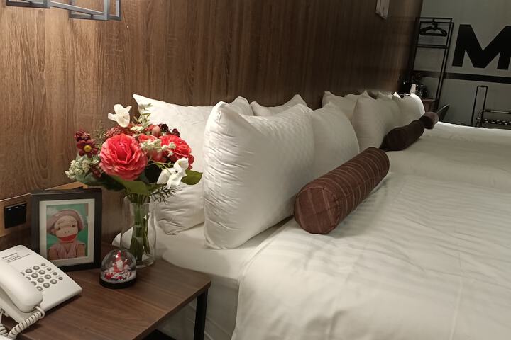 Room 17 of 89