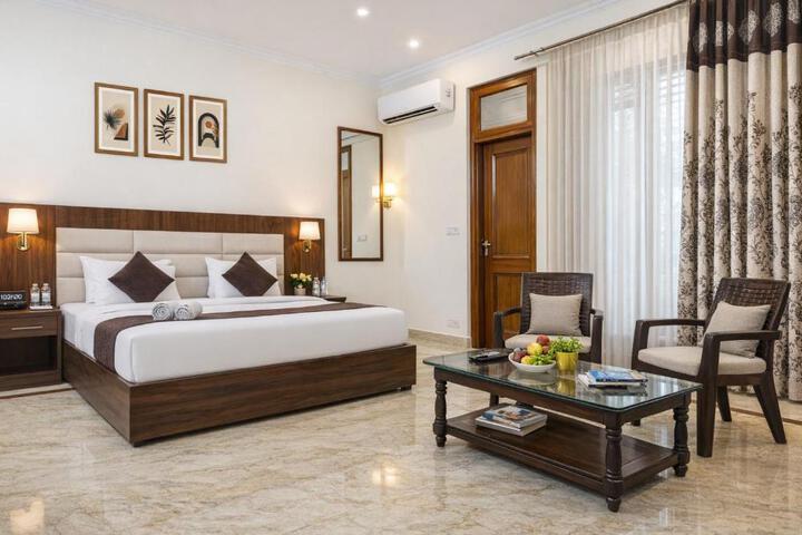 Hotel Warm Welcome Inn Noida Sector 51
