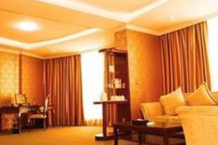 Room 10 of 60