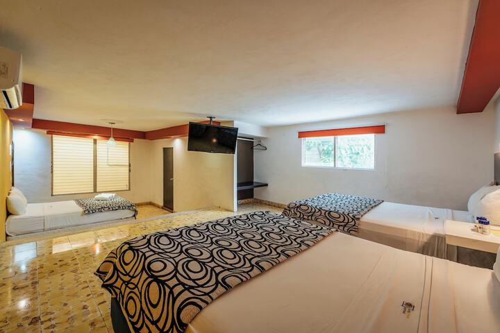 Room 21 of 52