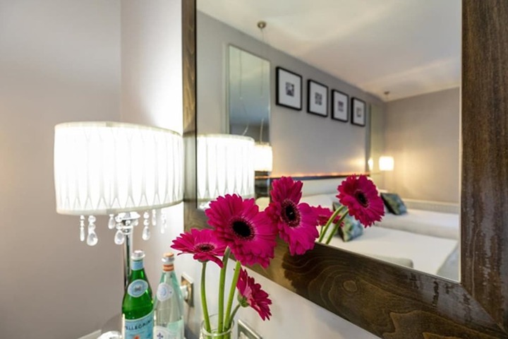 Room 4 of 45