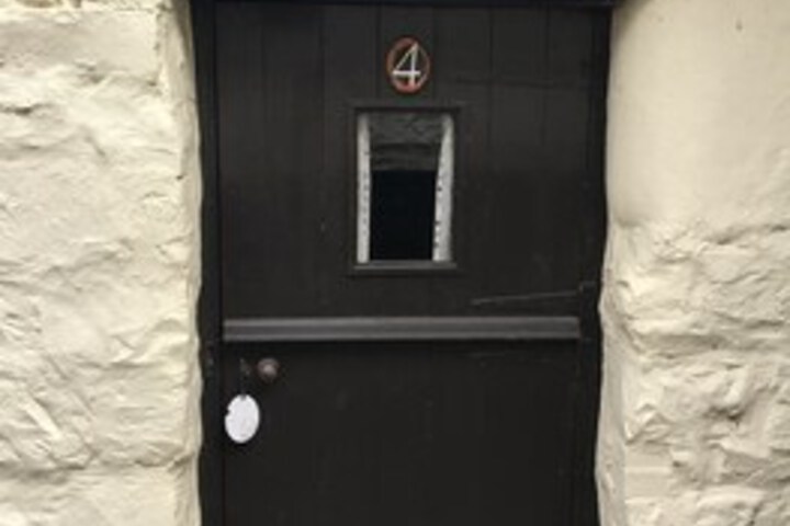 Hotel 7 of 42