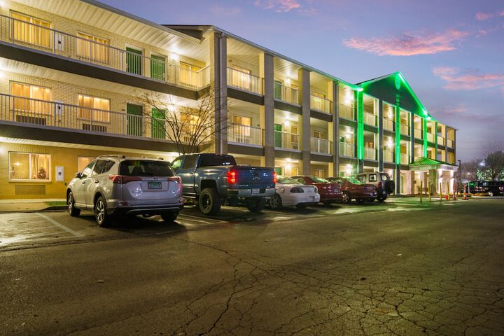 Hotel 18 of 24