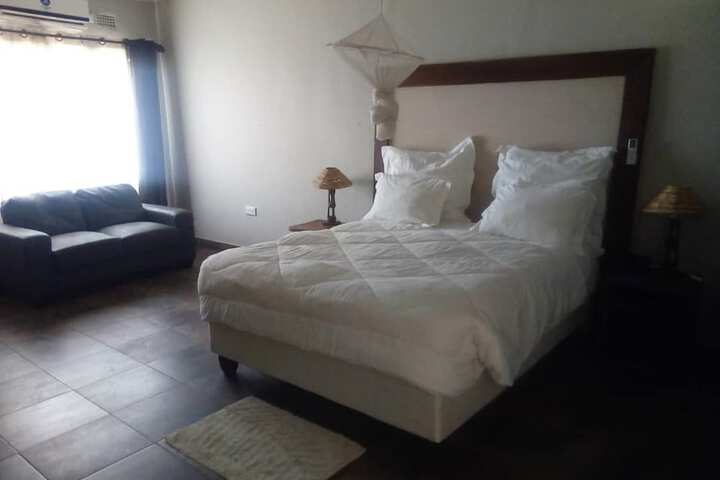 Room 3 of 13