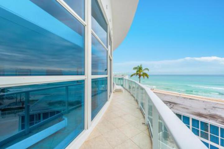 Full Oceanfront Loft at Castle Beach in Miami Beach, FL