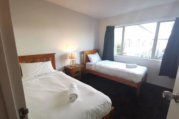 Image of Ronayne Jimp Townhouse Central Auckland