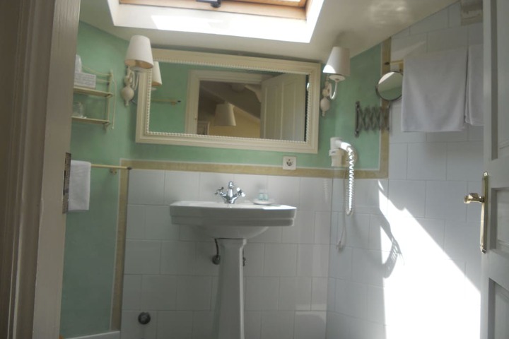 Bath Photo