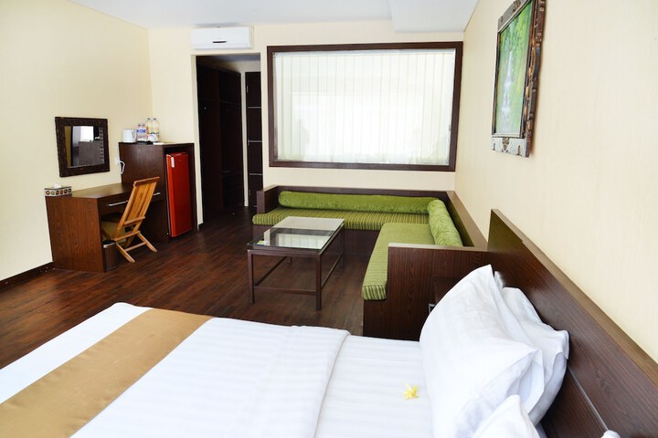 Room 7 of 43