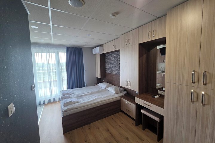 Room 54 of 137