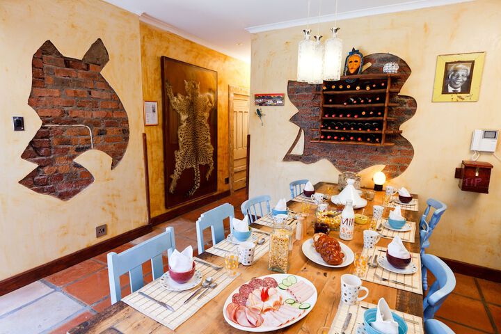 Breakfast/Coffee Service 25 of 41