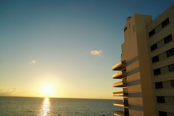 Beach/ocean view