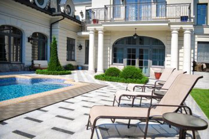 Sundeck 296 of 313