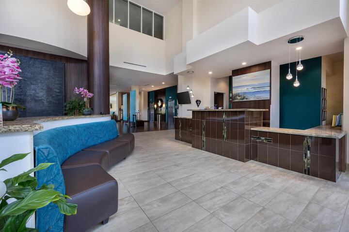 Lobby Entry