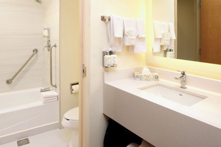 Clean Restrooms
