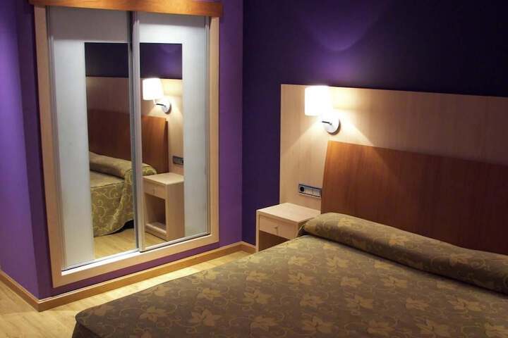 Room 7 of 41