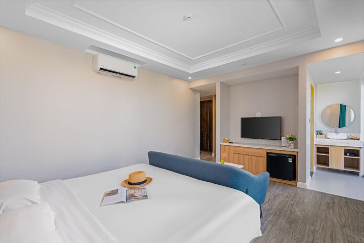 Room 17 of 85