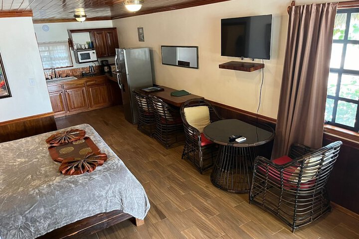 Room 95 of 272