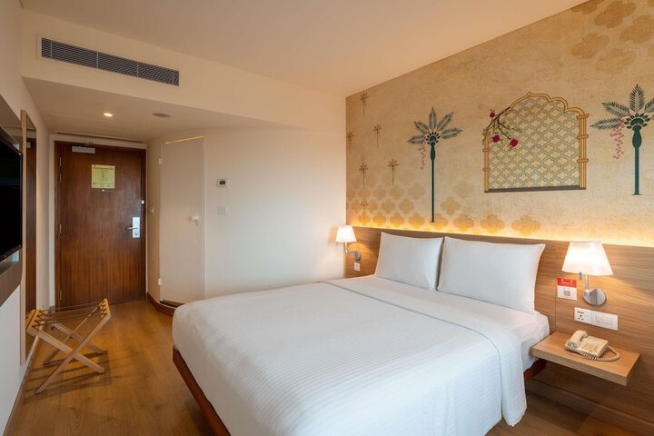 Room 12 of 71