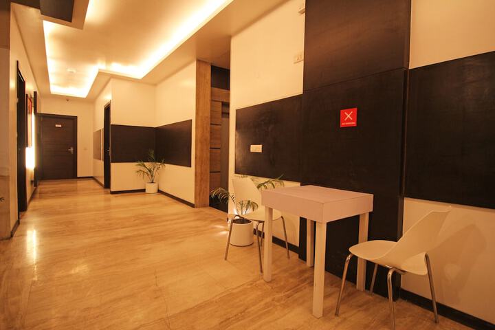 OYO Flagship 504 Greater Kailash in New Delhi