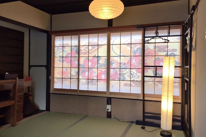 Room 12 of 26