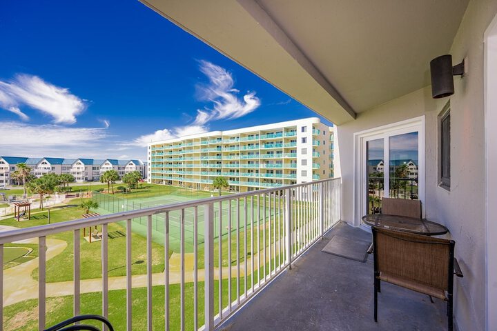 Property Grounds 27 of 34