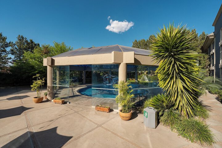 Pool 61 of 117