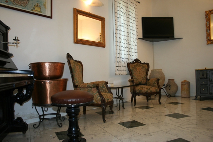 Hotel Interior 2 of 17