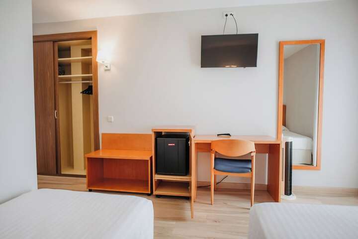 Room 30 of 81