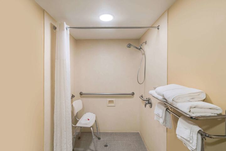 Bathroom shower