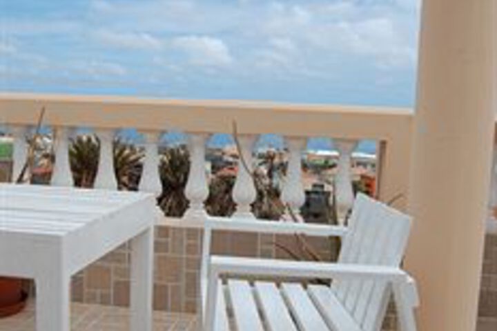 Terrace/Patio 23 of 24