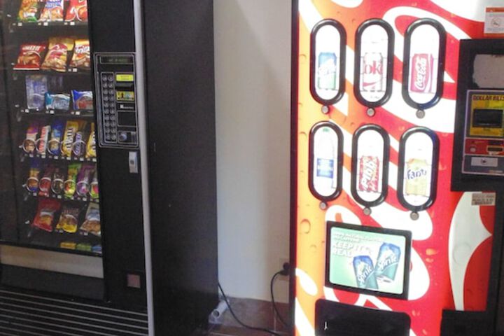 Vending machine