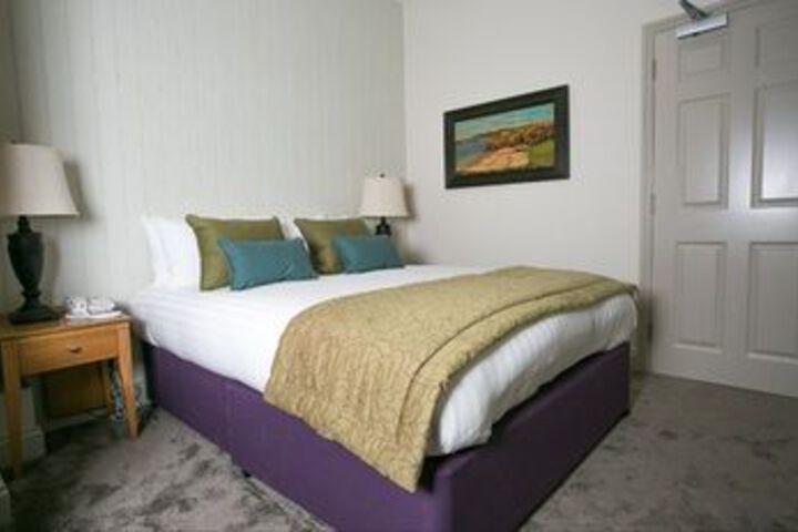 Room 18 of 31