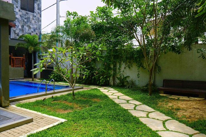 Hotel Exterior 44 of 44