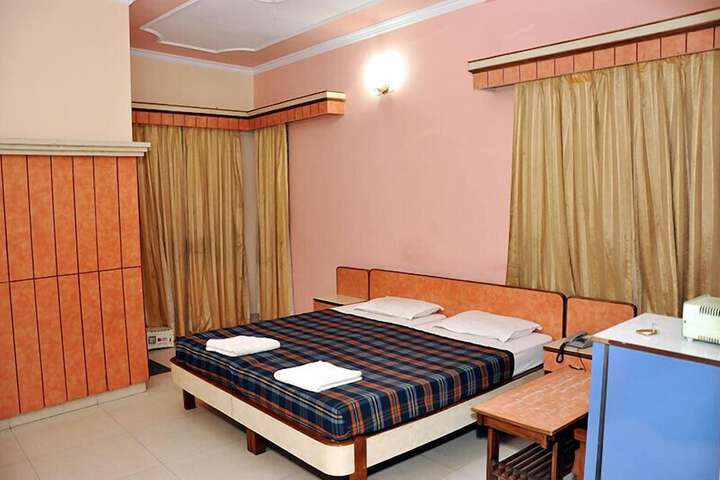 Room 42 of 55