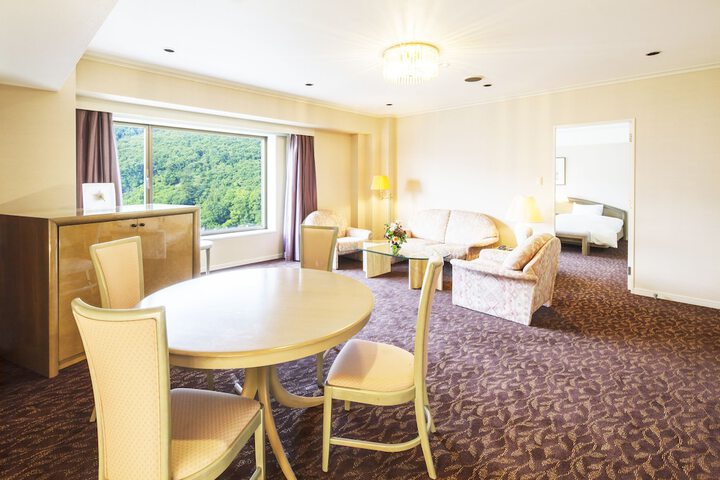 Room 29 of 53