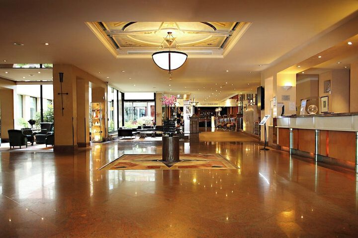 Hotel Lobby