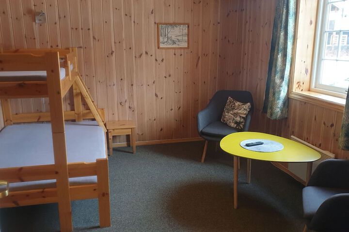 Room 10 of 117