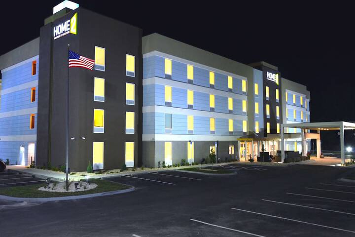 Hotel 108 of 108