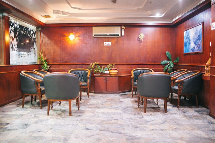 Hotel Interior 4 of 29