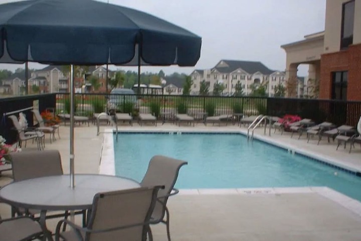 Pool 29 of 42