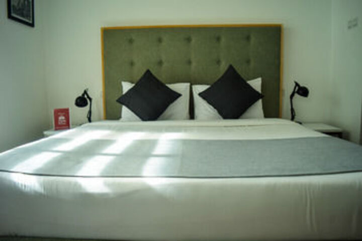 Room 22 of 27